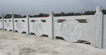 德州芝麻白河道栏杆 石材栏杆