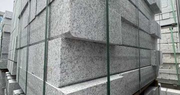 德州芝麻白路牙石 马路牙子