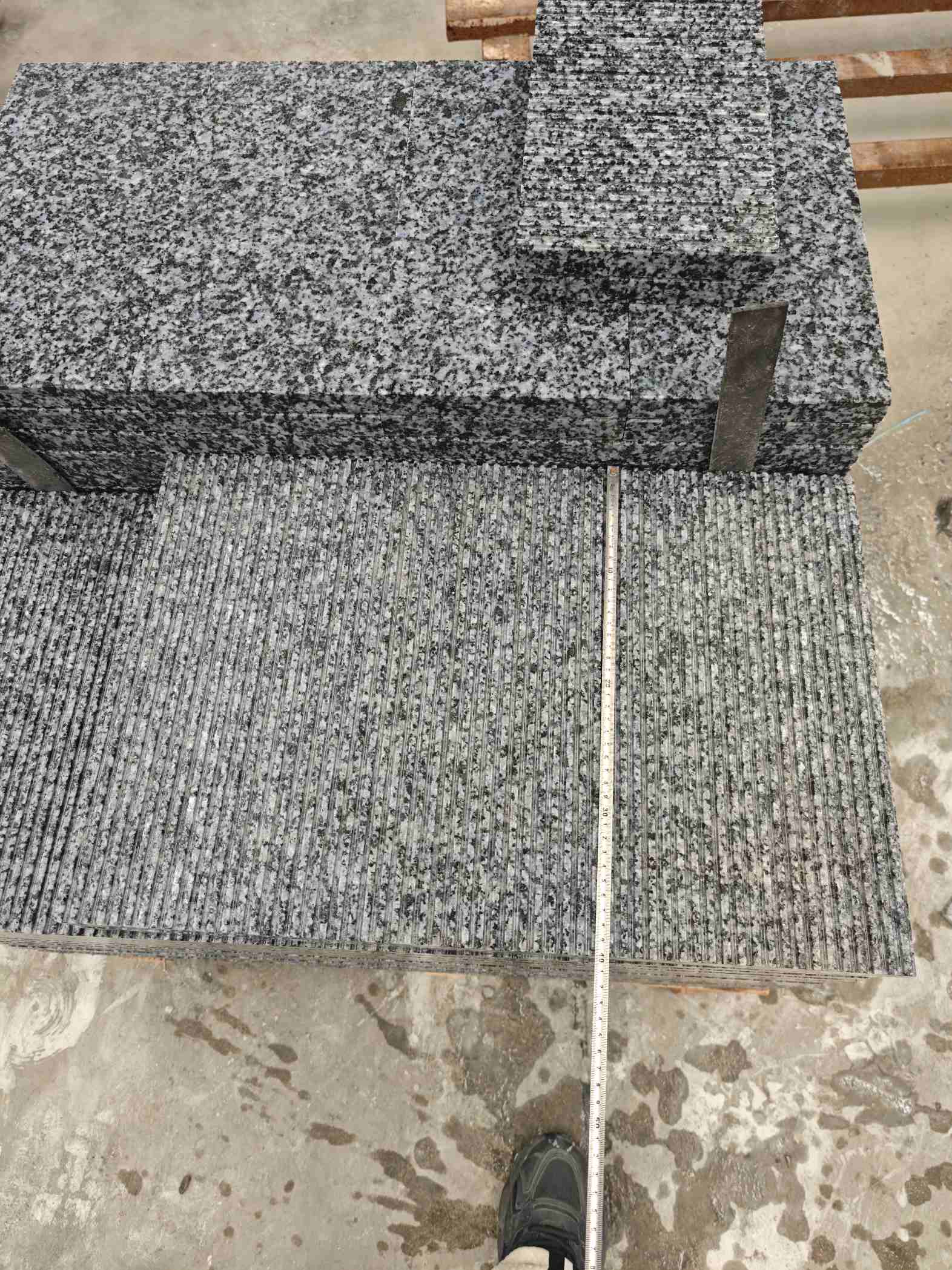 德州芝麻黑拉丝面