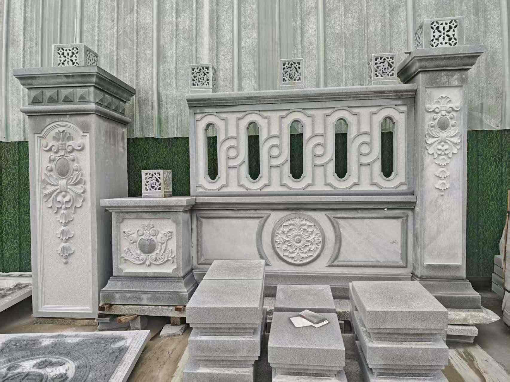 德州芝麻灰异形别墅门头