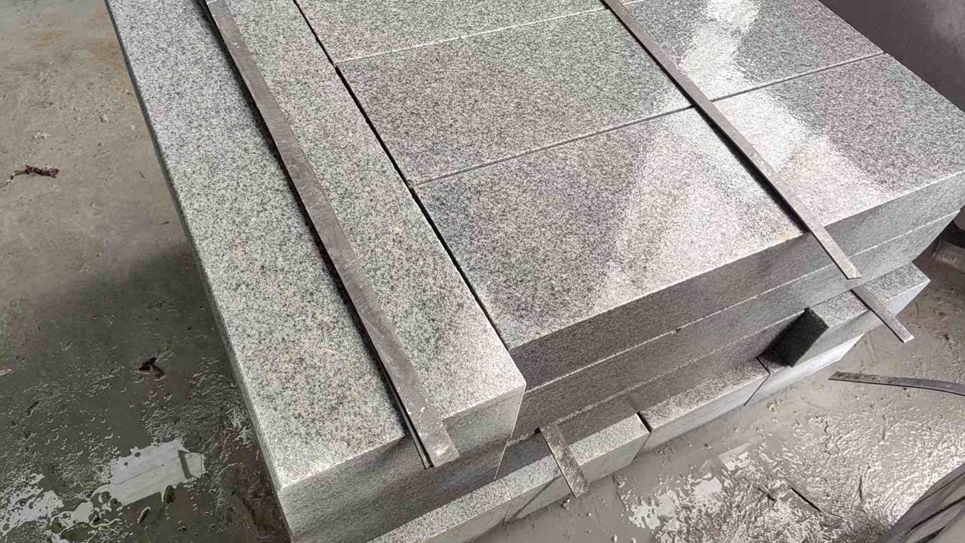 德州芝麻灰 芝麻白 路牙石 路侧石 马路牙子